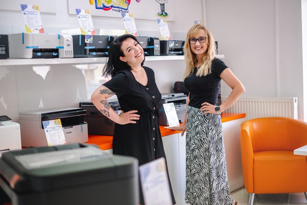 DrTusz team in our physical store